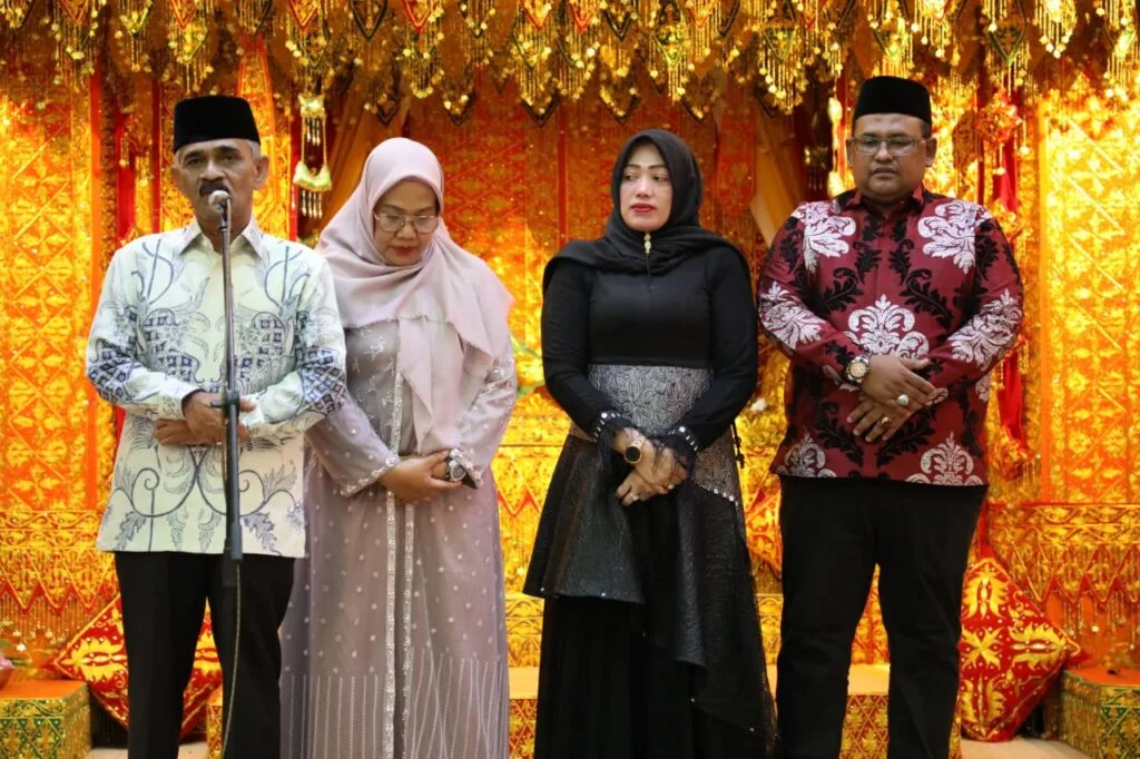 Pemkab Aceh Utara Peusijuek Pj Bupati Azwardi, AP, MSi