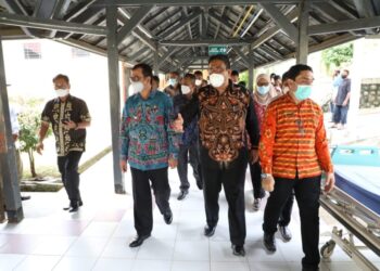 Kunjungi Dua Rumah Sakit, Pj Bupati Aceh Utara Ingatkan Pelayan Kesehatan dan Manajemen di Benahi