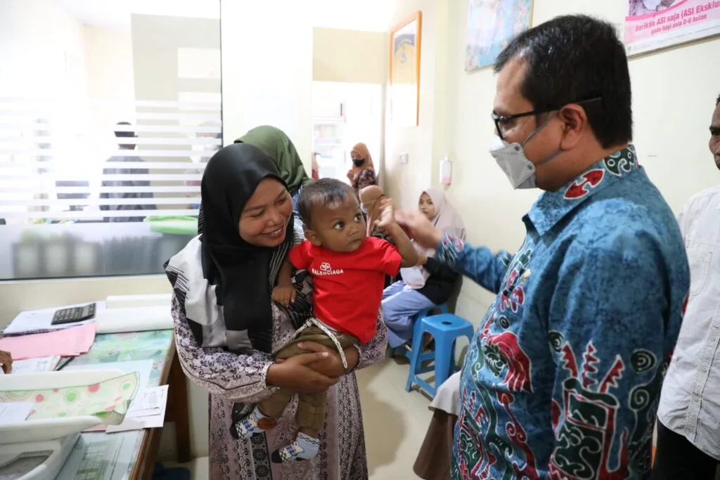 Kunjungi Dua Rumah Sakit, Pj Bupati Aceh Utara Ingatkan Pelayan Kesehatan dan Manajemen di Benahi