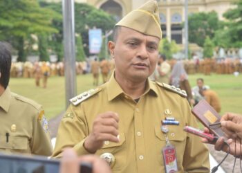 Pj Walikota : Kibarkan Merah Putih Satu Bulan Penuh Serentak di Kota Lhokseumawe