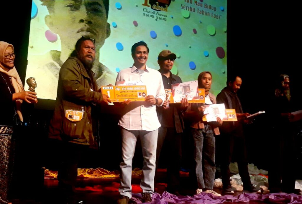 UBAI DILLAH AL ANSHORI BERHASIL RAIH JUARA SATU BACA PUISI NASIONAL 