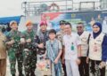 HUT TNI AL, Lanal Lhokseumawe dan BFLF Gelar Donor Darah dan Khitanan Massal di Kapal