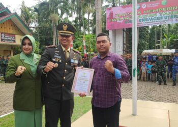 Pirak Tour Terima Penghargaan dari Dandim 0103/Aut di Hari Pahlawan