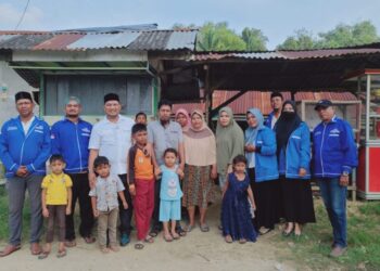 Bang Azhari Foundation Bersama PAN Lhokseumawe Bantu Anak Yatim