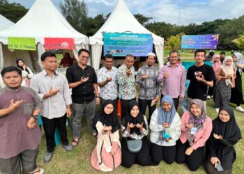 Prodi SKI Pajang Manuskrip Asli di Pameran AFC UIN Ar-Raniry