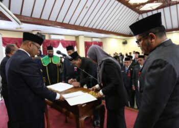 Pj Walikota Lhokseumawe Ambil Sumpah dan Lantik 38 Pejabat