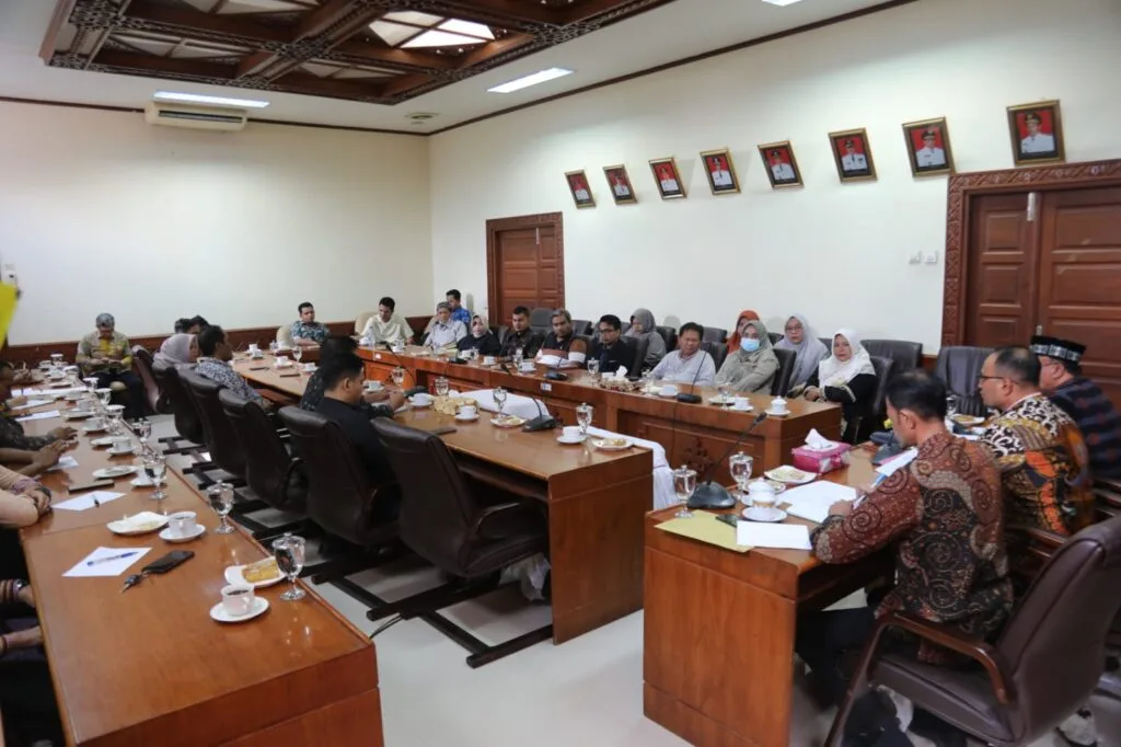 Dihadapan Pimpinan Rumah Sakit dan Klinik: Pj Walikota Tegaskan Bangun Rumah Sakit Daerah