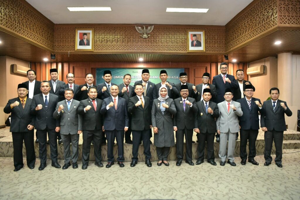 Pj Walikota Lhokseumawe Hadiri Rapat Umum Pemegang Saham PT. Bank Aceh