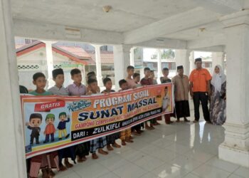 PKS Aceh Utara Gelar Sunatan Masal, Zulkifli Panton Jadi Penyumbang Utama