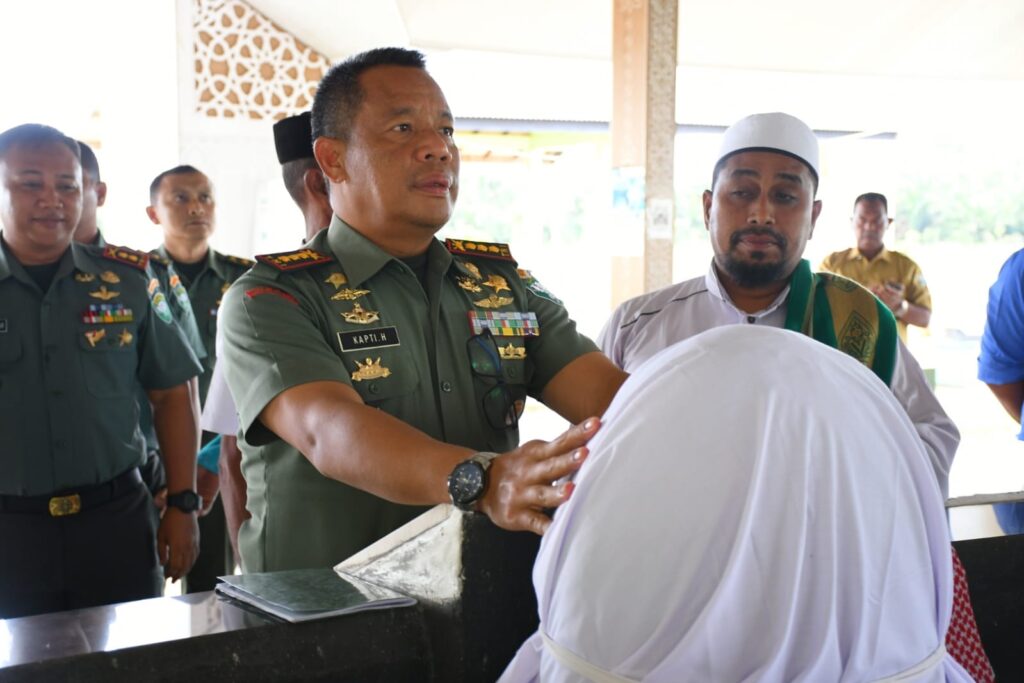 Danrem 011/Lilawangsa Ziarah Ke Makam Habib Bugak