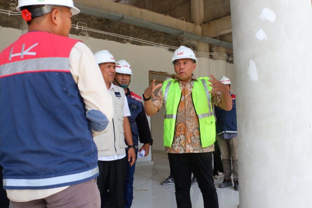 Tinjau Pembangunan Kampus UNIMAL, Muslim DPR RI Minta Pelaksana Selesaikan Tepat Waktu