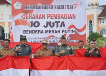 Jelang Peringatan HUT Kemerdekaan RI ke 78, Danrem 011/LW Melaksanakan Kegiatan Pembagian 10 juta Bendera Merah Putih