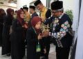 Pj Bupati Mahyuzar Lepas Kafilah MTQ ke-36