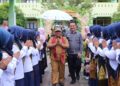Pj Bupati Mahyuzar Lantunkan Puisi Saat Membuka Panen Karya Guru Penggerak Angkatan 8