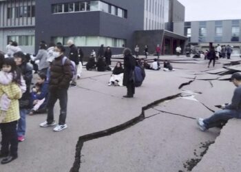 Jepang Diguncang Gempa M 7,4 Disertai Peringatan Tsunami 5 Meter