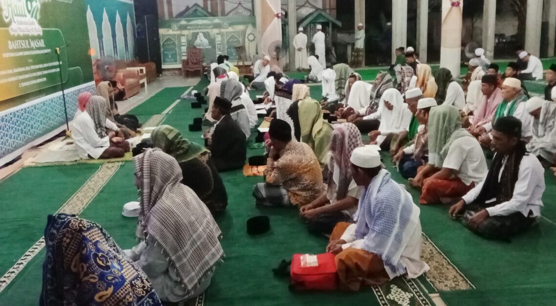 Haul Hadratus Syeikh Abuya Muda Waly Al-Khalidy ke-65, Ribuan Jamaah Ikut Tawajuh