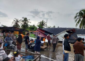 173 Bangunan Rusak Akibat Hujan Deras dan Angin Kencang di Aceh Utara