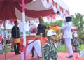 Pj Bupati Aceh Jaya Pimpin Upacara HUT RI ke-79, ASN Tampil Memukau dengan Pakaian Adat