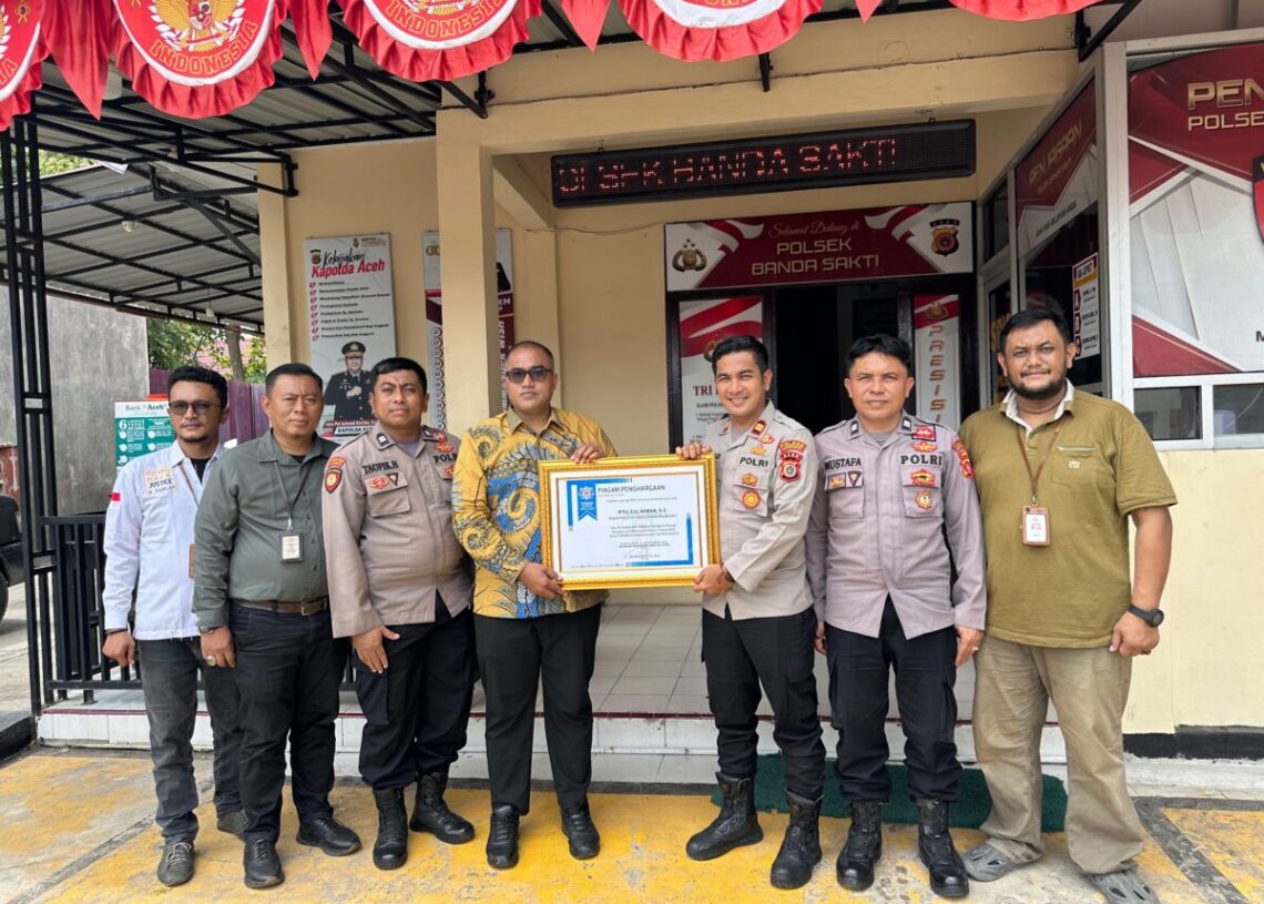 Kapolsek Banda Sakti Terima Penghargaan atas Pemberantasan Narkoba dan Peradilan Adat