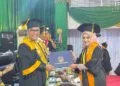 PNL Kukuhkan 904 Wisudawan, Direktur Ajak Lulusan Jadi Cahaya bagi Negeri