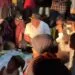 Makan Bersama Pengungsi Bupati Aceh Utara (Ayah Wa) Stock Beras Cukup