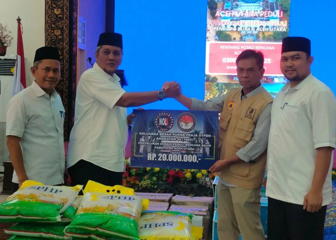 Keluarga Besar Purna Praja STPDN Angkatan 04 Salurkan Donasi untuk Korban Banjir Acèh Utara