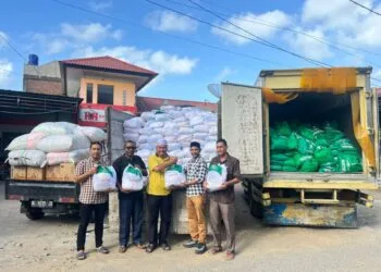 Azhari Cage Salurkan 1.700 Paket Bansos ke Aceh Utara, Bantu Warga Terdampak Banjir