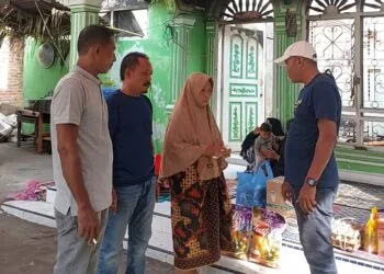 Aksi Nyata Imum Jon: Kirim Sembako hingga Alat Ibadah untuk Korban Kebakaran di Syamtalira Bayu