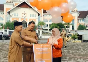 Bupati Aceh Utara diwakili Asisten I Lepas Petugas Sensus Ekonomi 2026 